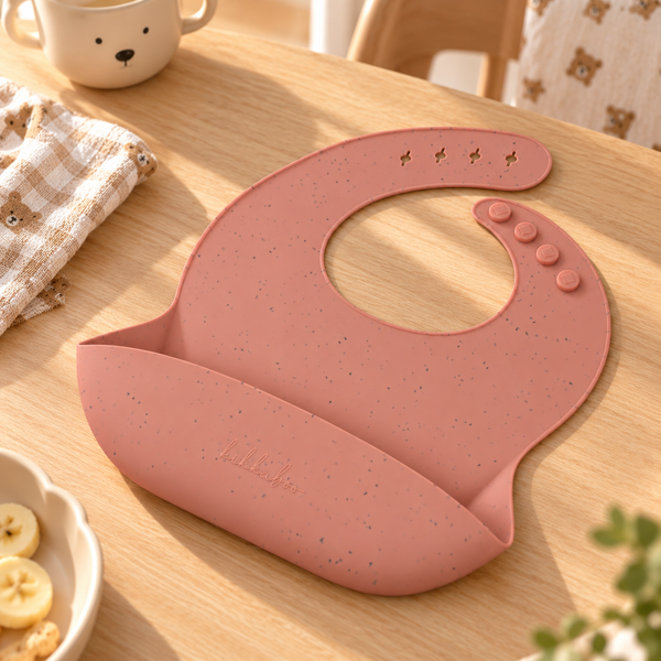 Kikkaboo Platīna silikona priekšautiņš - Blush